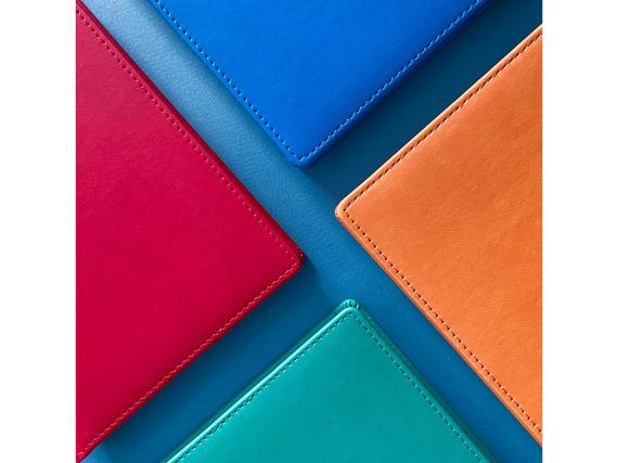 Ежедневник А5 датированный «Velvet» на 2022 год